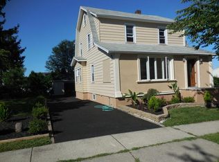 182 Elmwood Dr, Clifton, NJ 07013