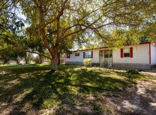 4301 Coronado St W, Bakersfield, CA 93314