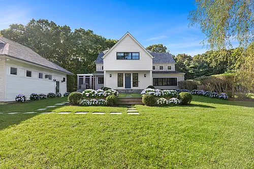 342 Wainscott Harbor Rd Photo 1 342 Wainscott Harbor Rd Photo 1