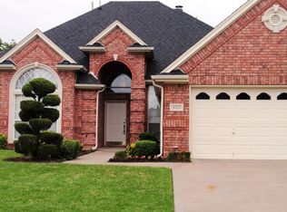4524 Paddington Ln, Grand Prairie, TX 75052