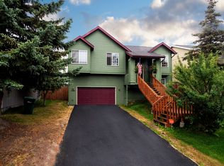 12105 Woodchase Cir, Anchorage, AK 99516