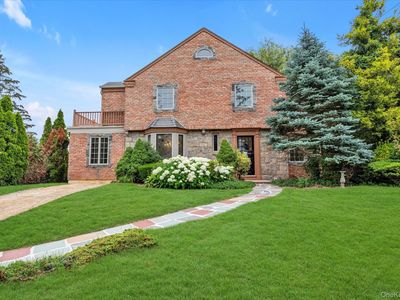 26 Vanderbilt Road, Manhasset, NY, 11030