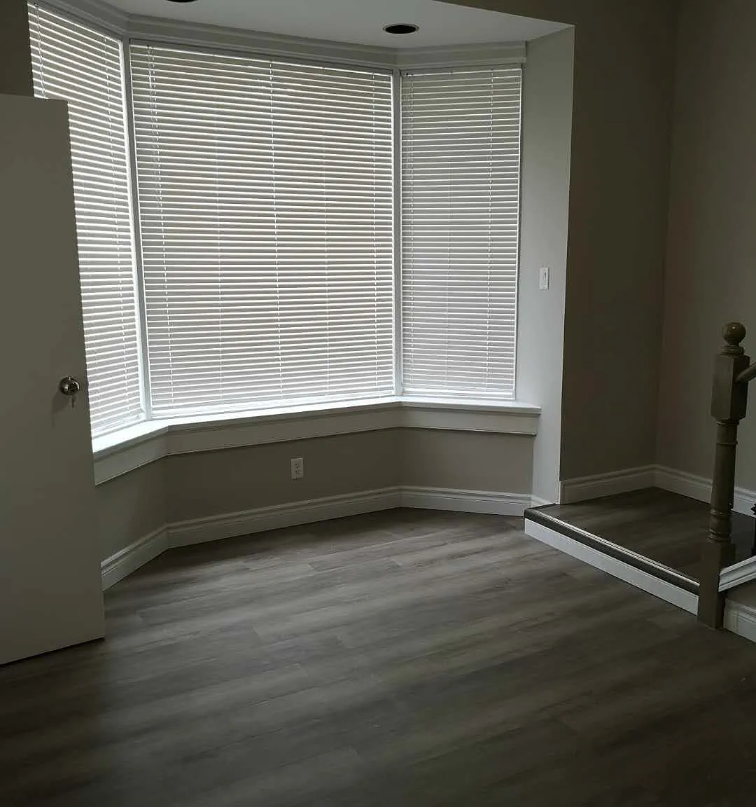 5 bed, $5,300 — Photo 1
