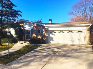 7238 Church St, Morton Grove, IL 60053