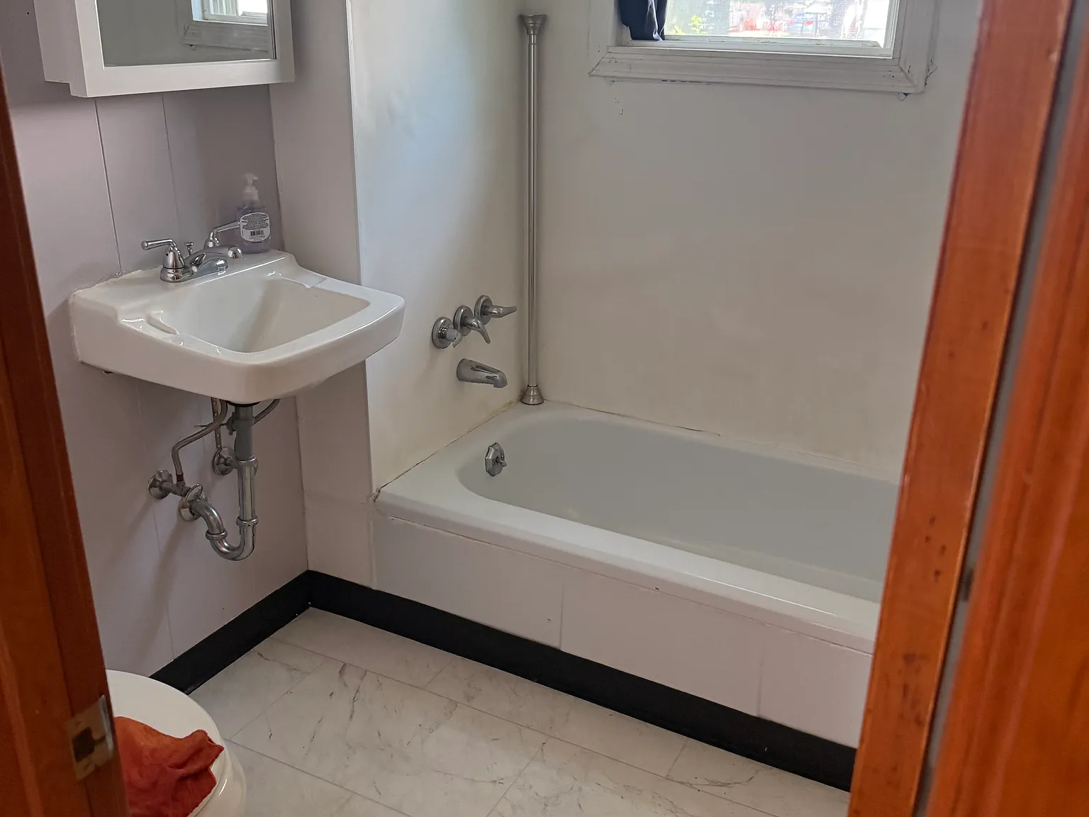 2 bed, 936 sqft, $925 — Photo 4