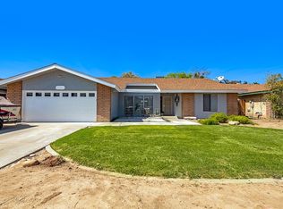2333 S Redwood Dr, Visalia, CA 93277