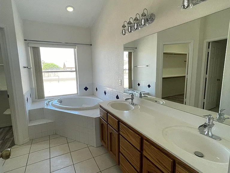11511 S Prescott Ave — Photo 8