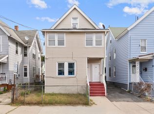 10 Clinton Ave #10, Bridgeport, CT 06605