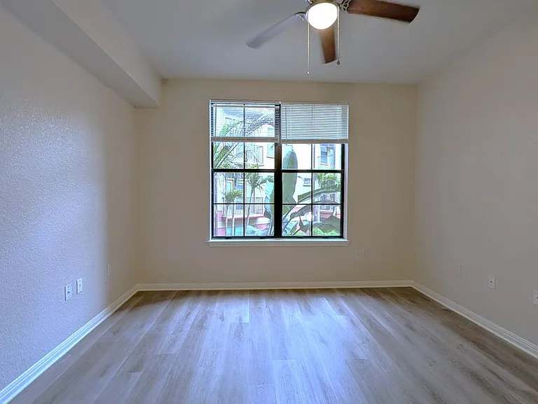 911 N Orange Ave #234 — Photo 7