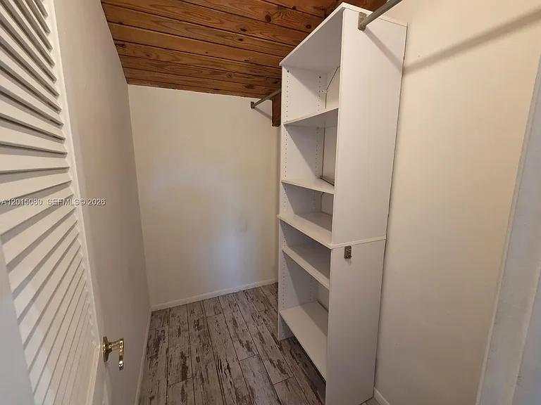 1260 SE 2nd St #1260 — Photo 15
