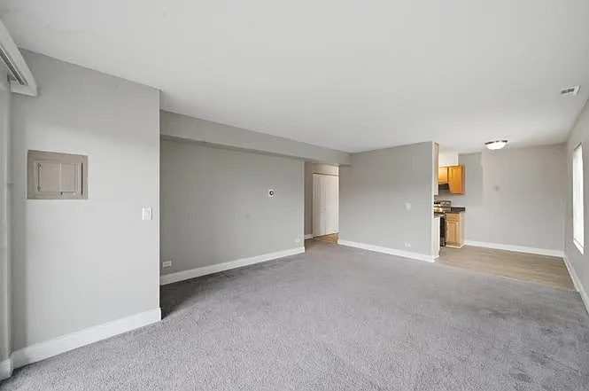 900 Perrie Dr #204 — Photo 8