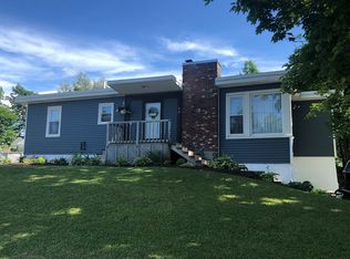 52 Maple St, Presque Isle, ME 04769