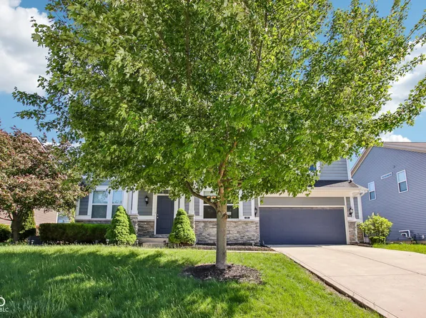 6365 W Riverside Rd, McCordsville, IN 46055