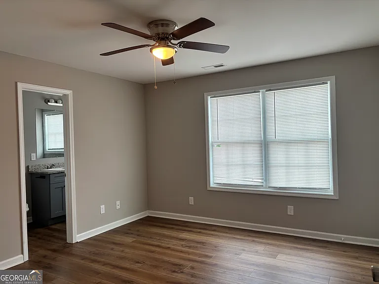 245 New Prospect Rd — Photo 6