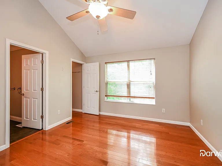 1194 Creekstone Dr — Photo 10