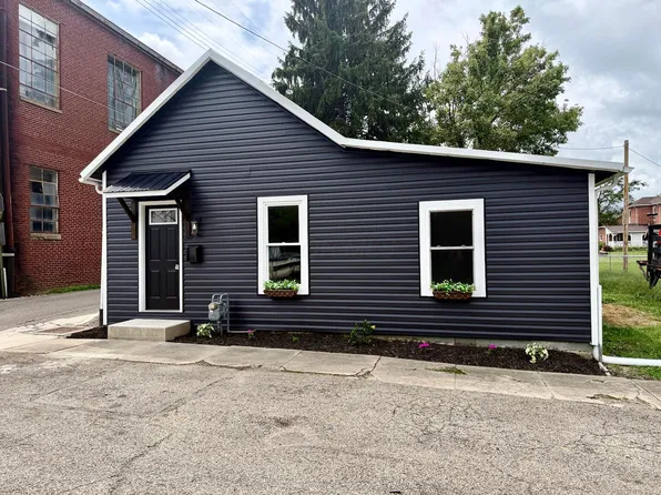 2 Ing St, Kingston, OH 45644
