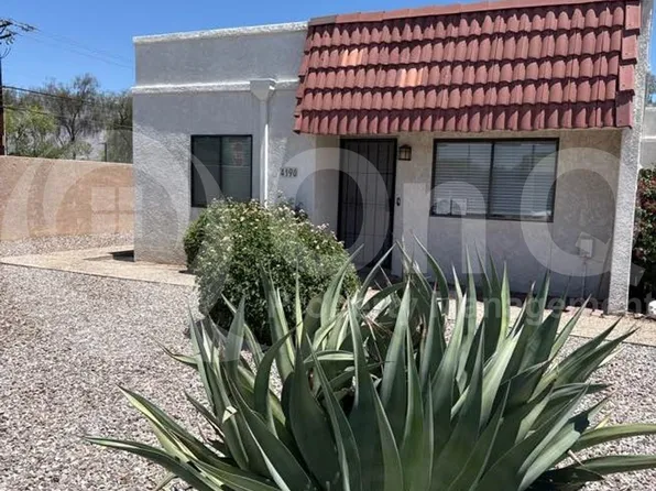 4190 N Western Winds Dr, Tucson, AZ 85705