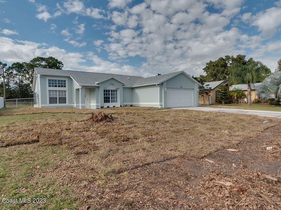 1st image of 586 Galilean Ave SE