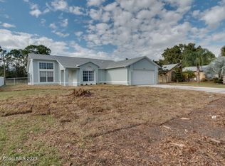 586 Galilean Ave SE, Palm Bay, FL 32909