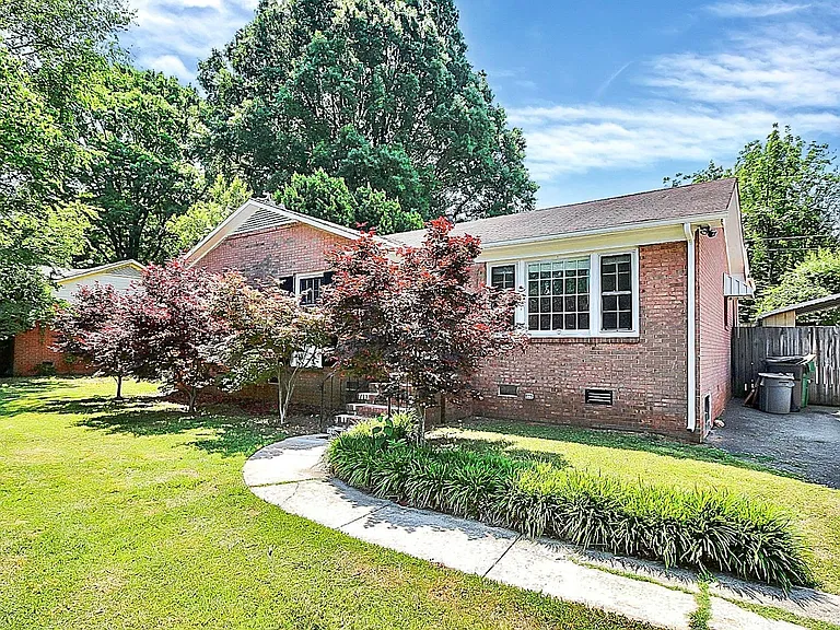 4116 Somerdale Ln — Photo 2