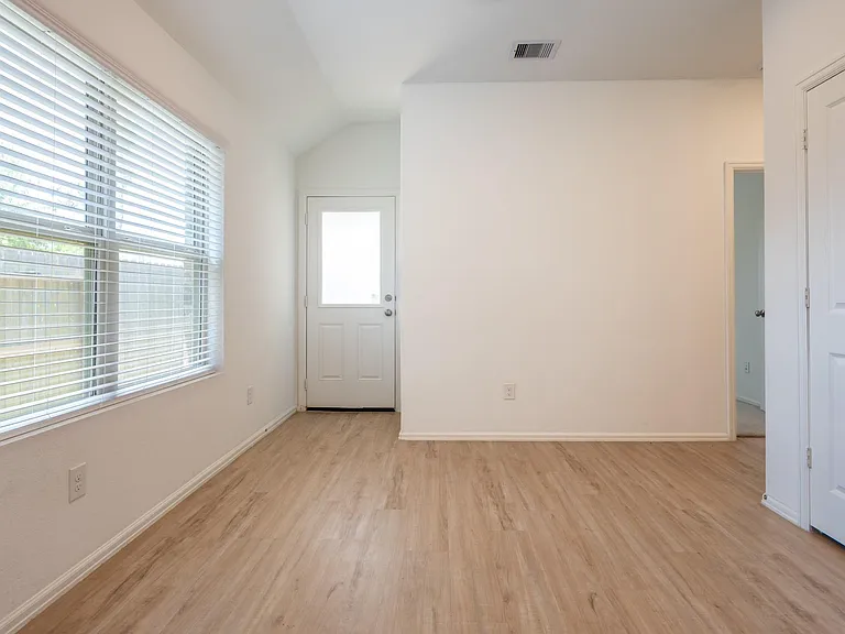 19396 Villa Mesa Dr — Photo 14