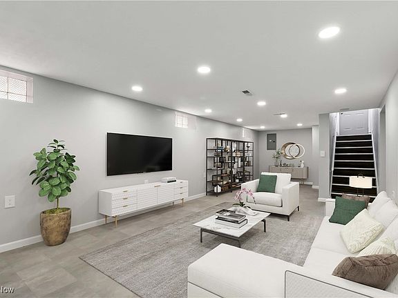 4th image of 5956 Wareham Dr