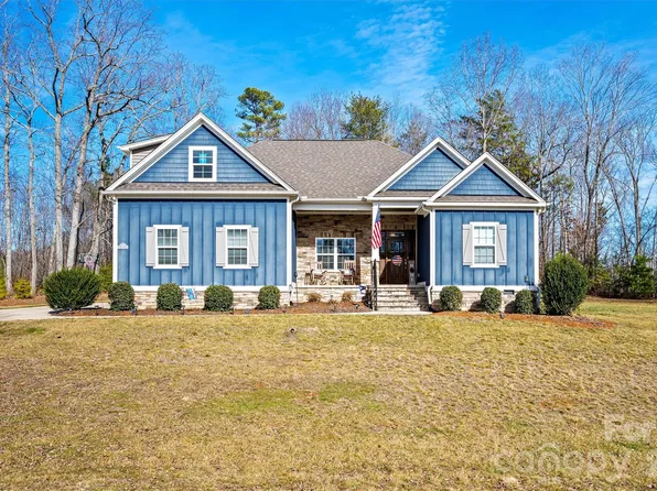 4490 N Wynswept Dr, Maiden, NC 28650