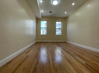 310 Evergreen Ave #2R, Brooklyn, NY 11221