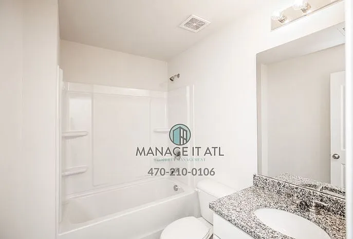 750 Shallowford Rd — Photo 16