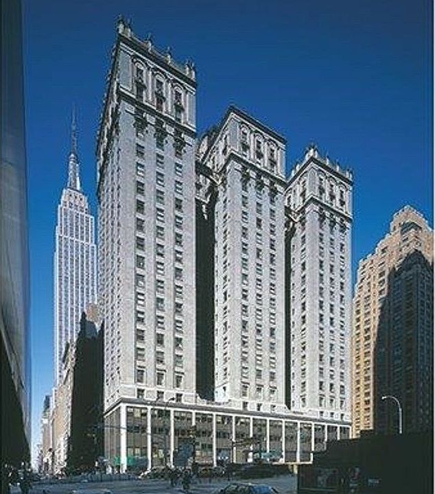 1st image of 4 Park Ave APT 20V