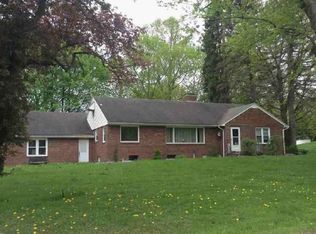 304 McCarty Ln, New Castle, PA 16105
