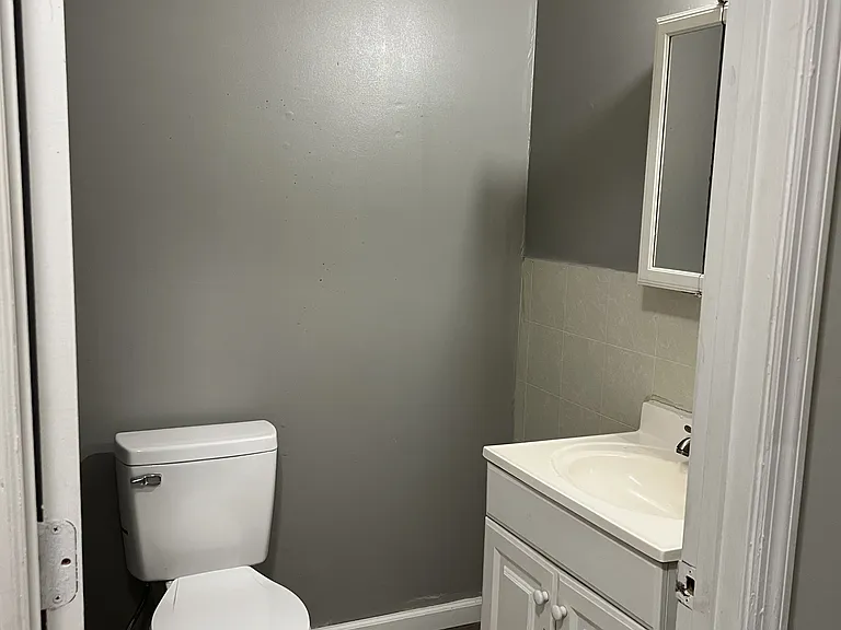 390 Cowan St #394 — Photo 4