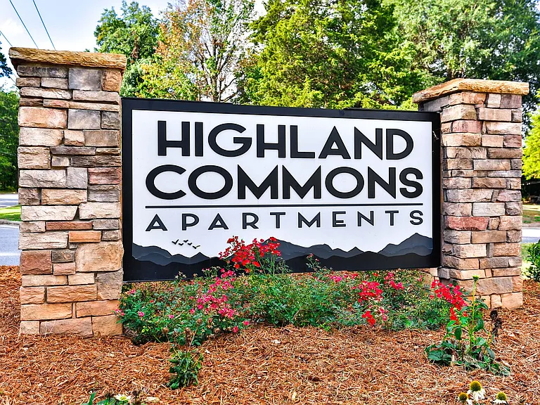 Highland Commons — Photo 51