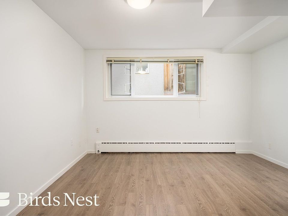 1st image of 1445 W 11th Ave #11