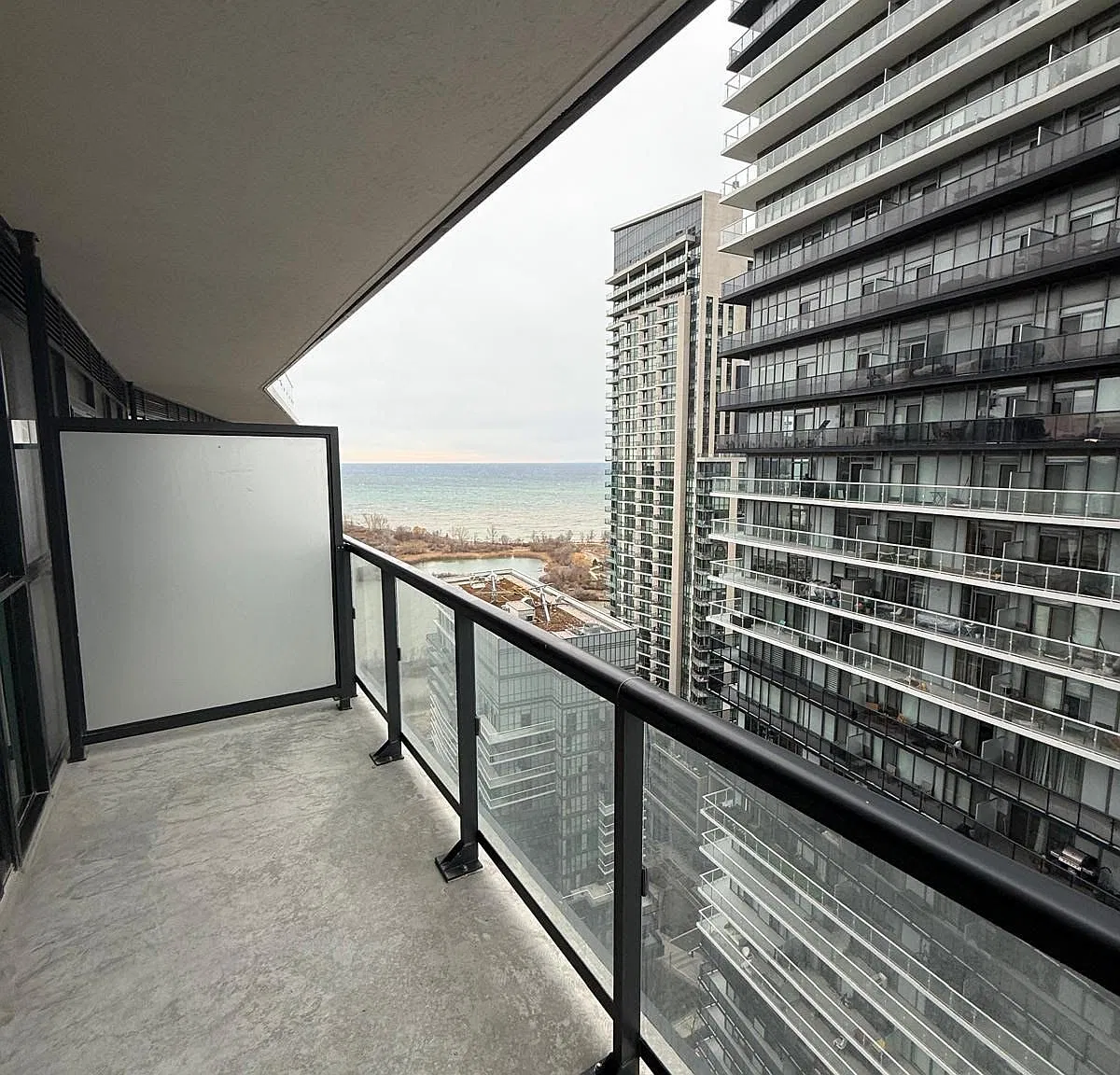 2 bed, $2,400 — Photo 1
