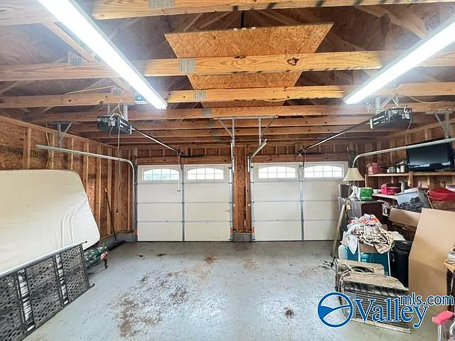7403 Wall Triana Hwy — Photo 43