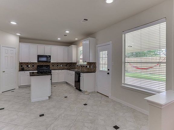 5th image of 18211 Cinderwood Dr