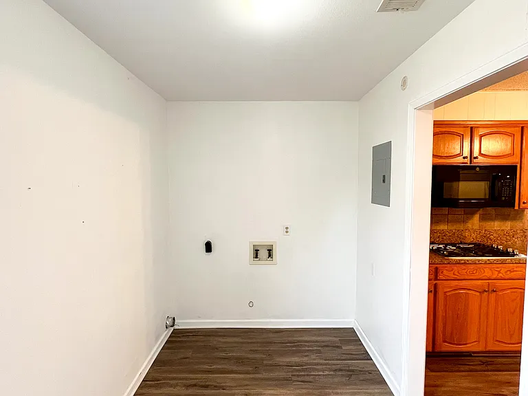 507 Kate St — Photo 15