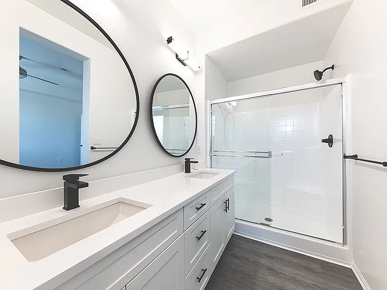 Placita Luxe Residences — Photo 17