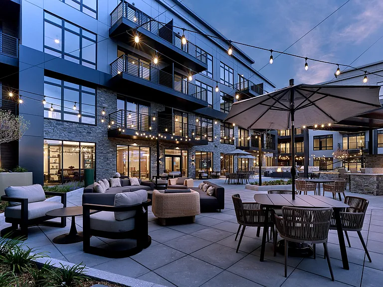 Vermella Paramus — Photo 60