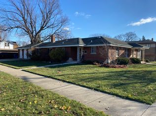 817 N 13th Ave, Melrose Park, IL
