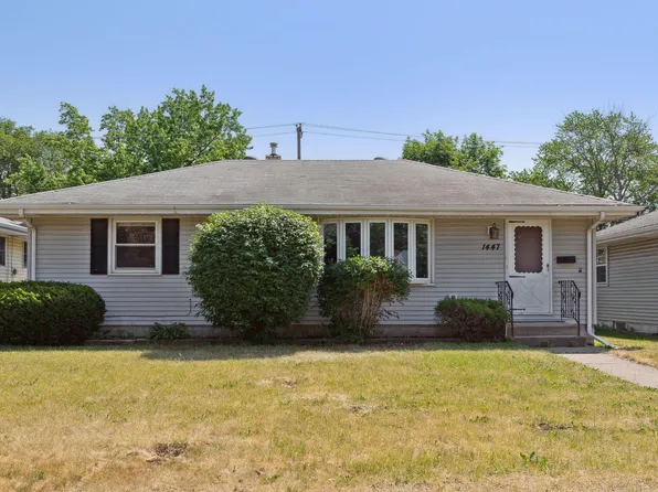 1447 7th Ave S, South Saint Paul, MN 55075