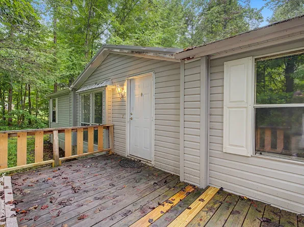 335 Thompson Way, Cosby, TN 37722