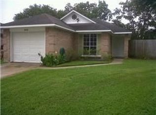 903 Somercotes Ln, Channelview, TX 77530