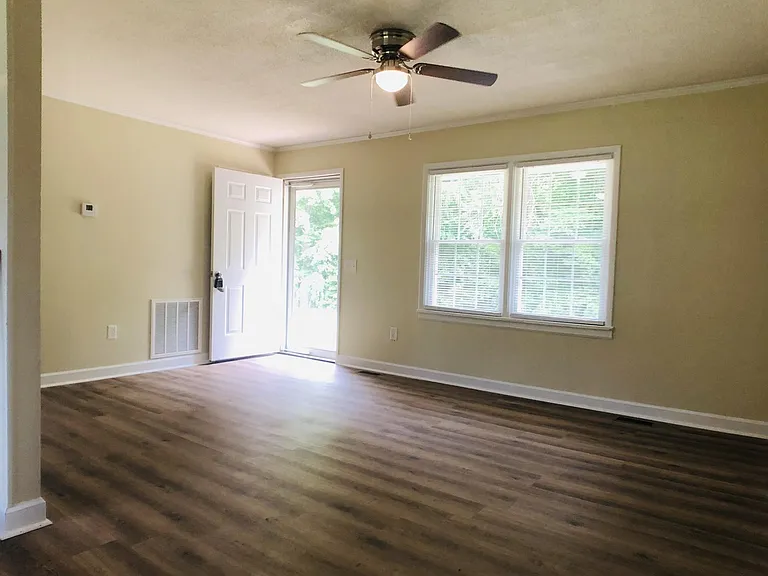 871 Windy Ridge Rd — Photo 8