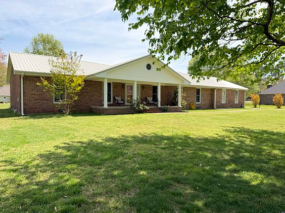 3rd image of 338 Mount Pelia Rd