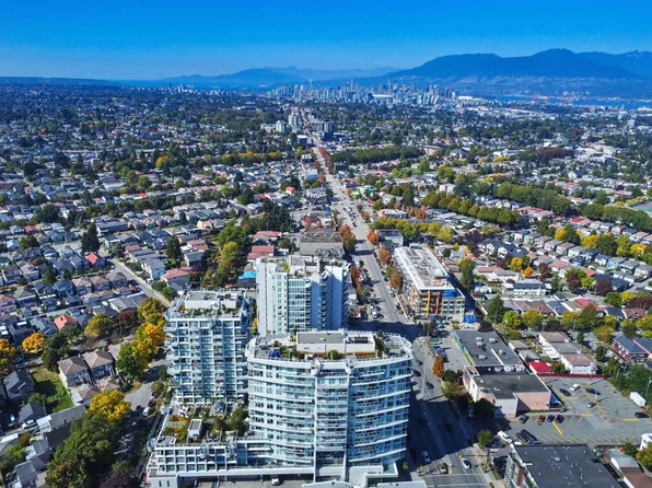 2220 Kingsway #312, Vancouver, BC V5N 0G4