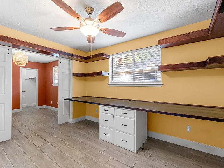 3010 Westerland Dr — Photo 40