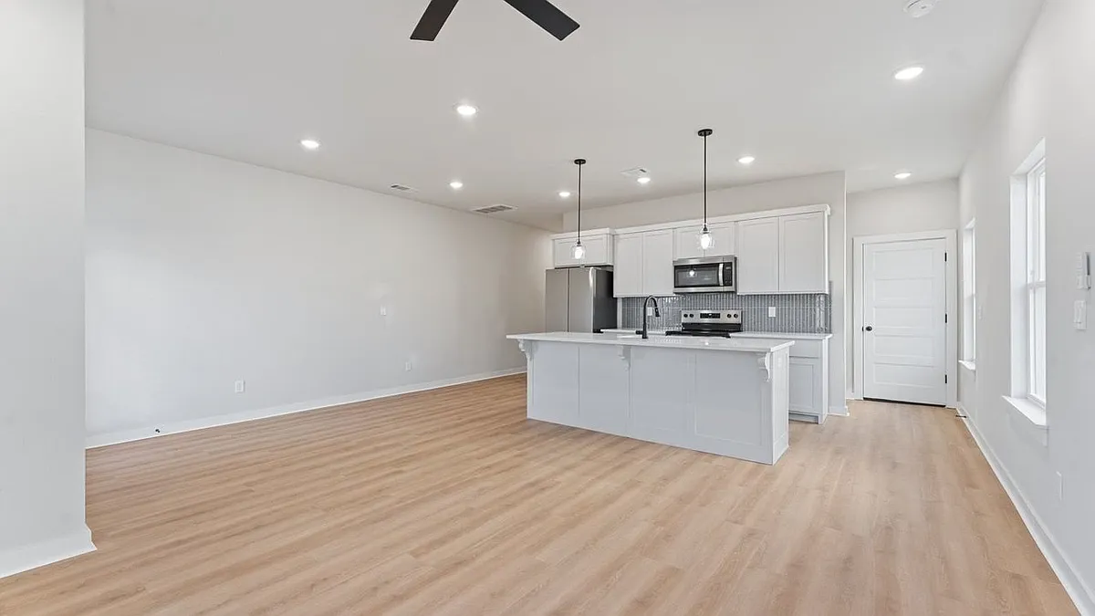 Building Photo - 1705 Cuppett Cir