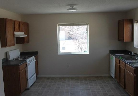 3rd image of 1308 Amole Vista St SW